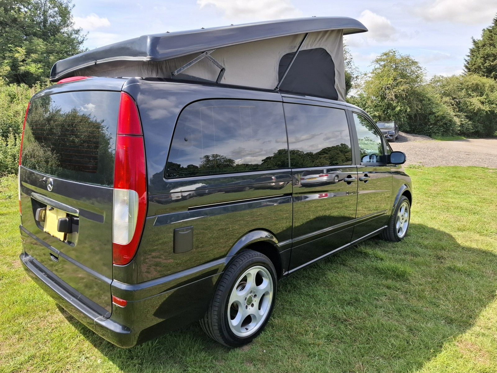 Exterior - Side