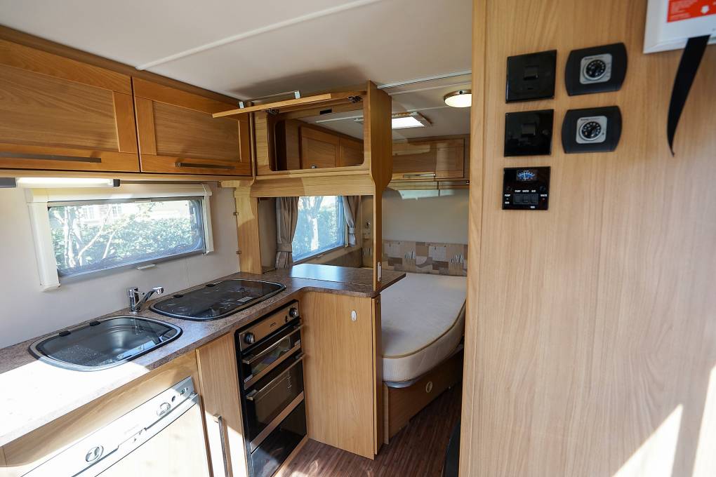 Elddis Majestic 155