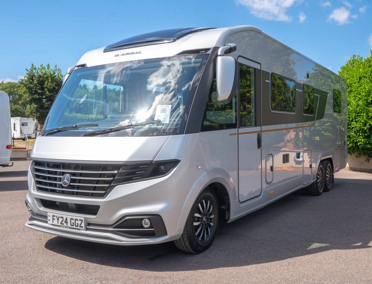 Exterior - Front